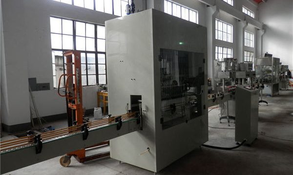 Automatisk blegemiddelfylder i Kina