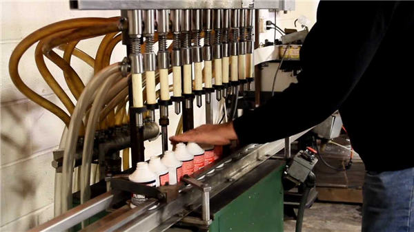 Høj kvalitet automatisk toiletblegemiddelfyldemaskine