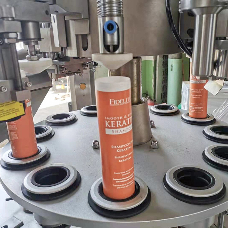 Cream Tube Filling Packing Machine Producenter